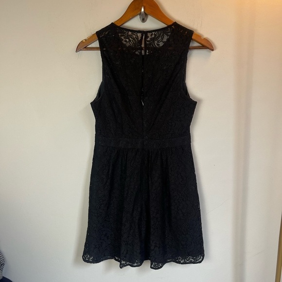 BCBGeneration Womens Fit & Flare Party Lace Dress Black Size 4 - Picture 5 of 9